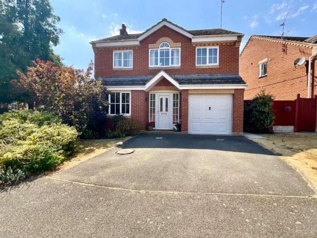 4 Bedroom Detached House