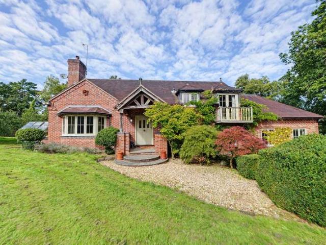 4 Bedroom Detached House