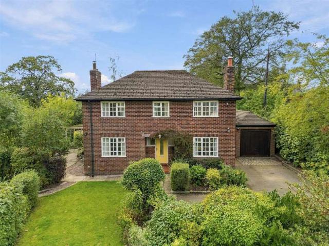 4 Bedroom Detached House