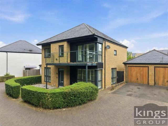 4 Bedroom Detached House