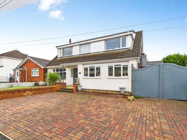 4 Bedroom Detached House