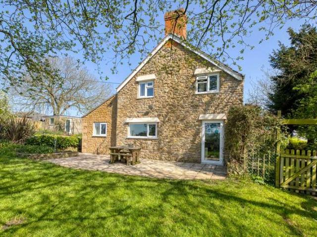 4 Bedroom Detached House