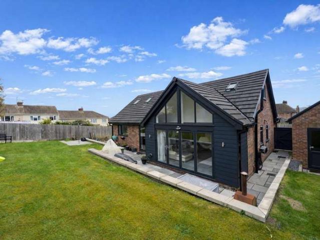 4 Bedroom Detached House
