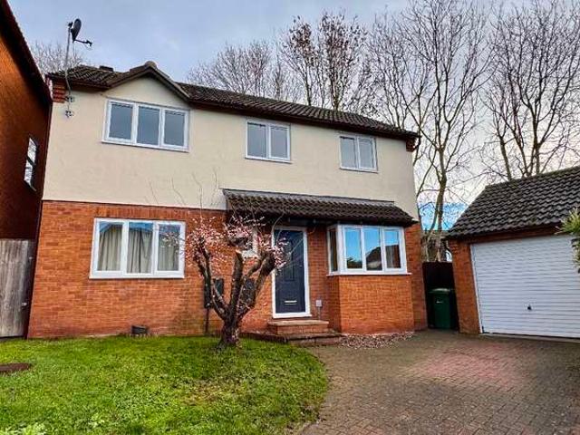 4 Bedroom Detached House