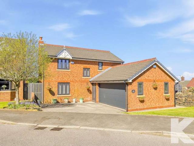 4 Bedroom Detached House