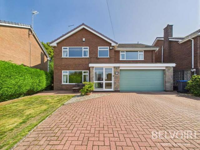 4 Bedroom Detached House