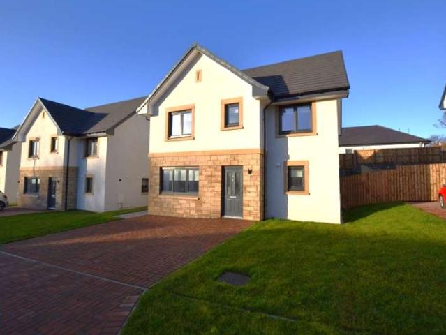 4 Bedroom Detached House