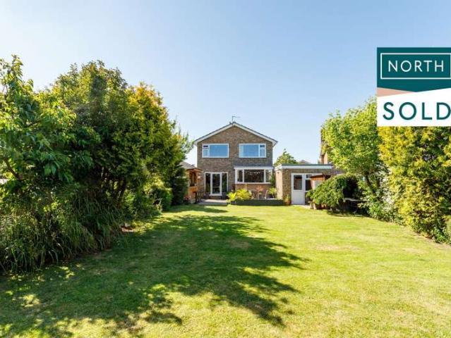 4 Bedroom Detached House