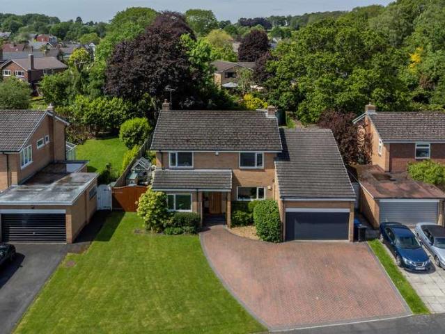 4 Bedroom Detached House