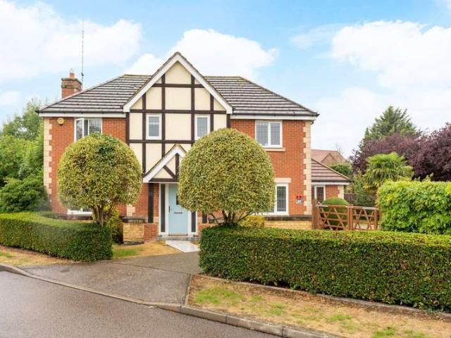 4 Bedroom Detached House