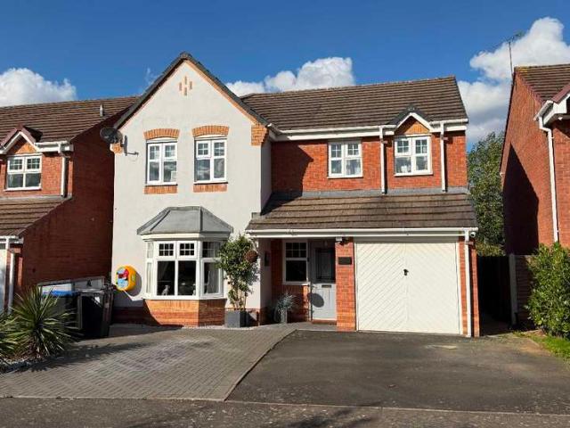 4 Bedroom Detached House