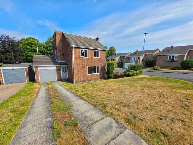 4 Bedroom Detached House