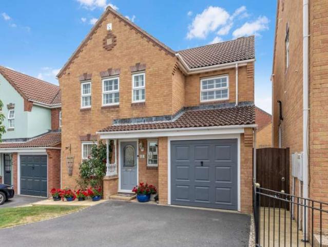 4 Bedroom Detached House
