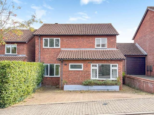 4 Bedroom Detached House