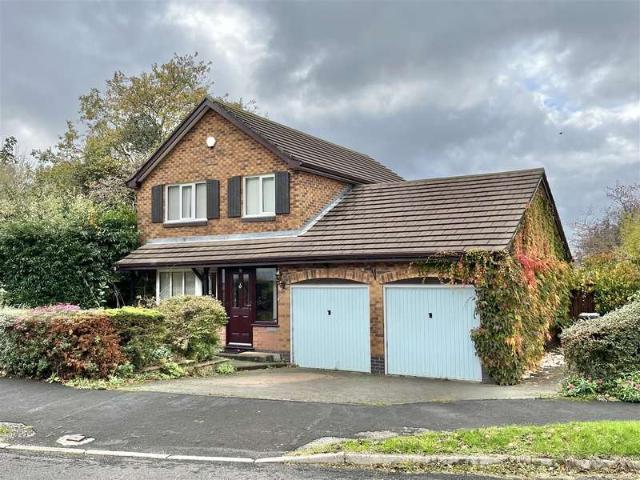4 Bedroom Detached House