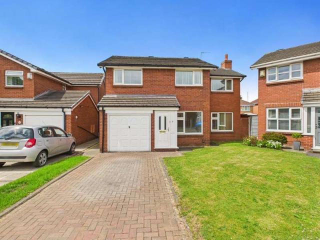 4 Bedroom Detached House