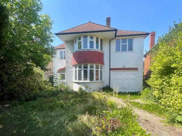 4 Bedroom Detached House