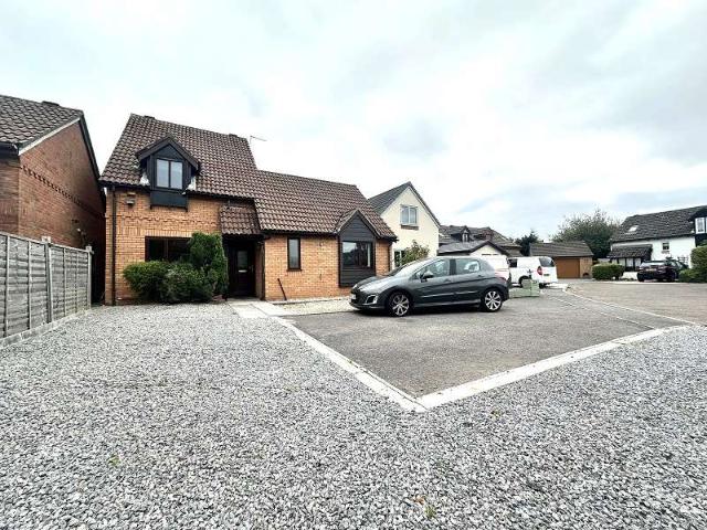 4 Bedroom Detached House