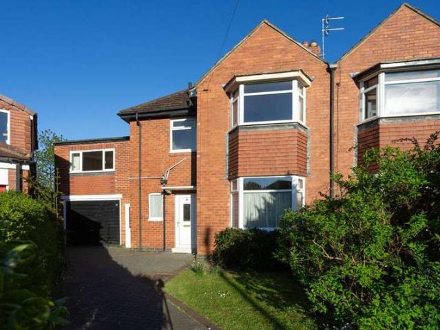 4 Bedroom Detached House
