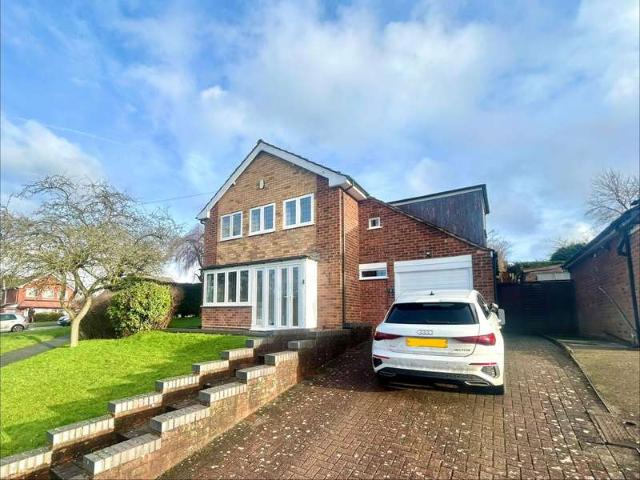 4 Bedroom Detached House