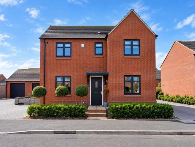 4 Bedroom Detached House