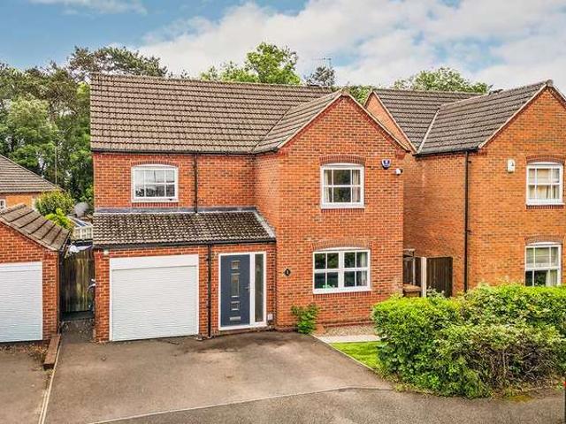 4 Bedroom Detached House