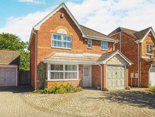 4 Bedroom Detached House