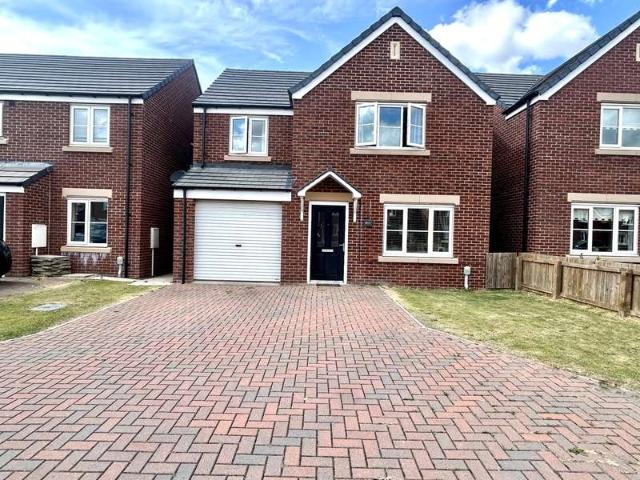 4 Bedroom Detached House