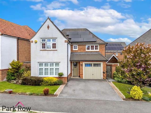 4 Bedroom Detached House