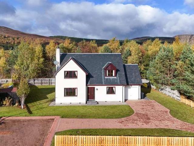 4 Bedroom Detached House