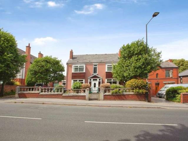4 Bedroom Detached House