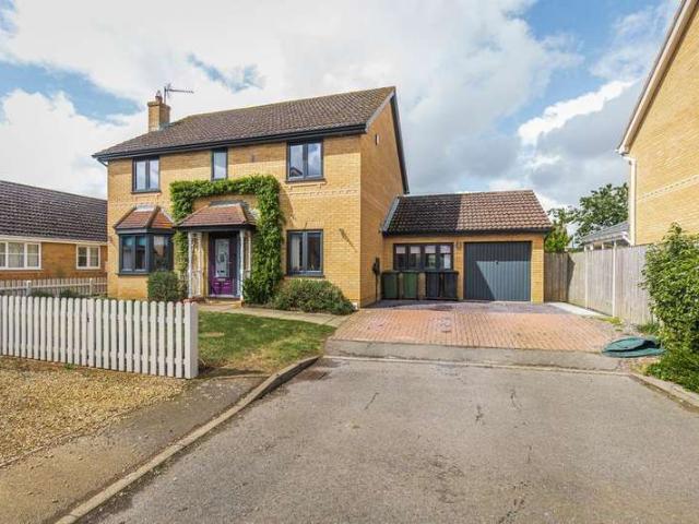 4 Bedroom Detached House