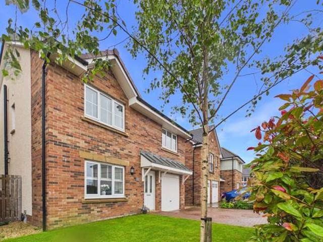 4 Bedroom Detached House