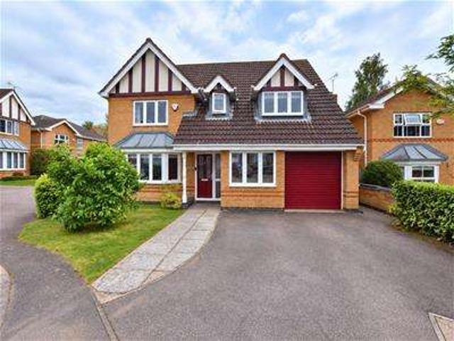 4 Bedroom Detached House