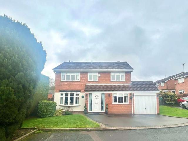 4 Bedroom Detached House