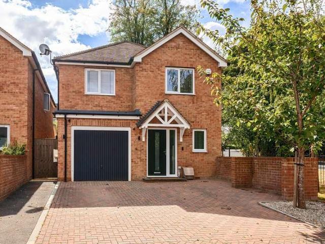 4 Bedroom Detached House
