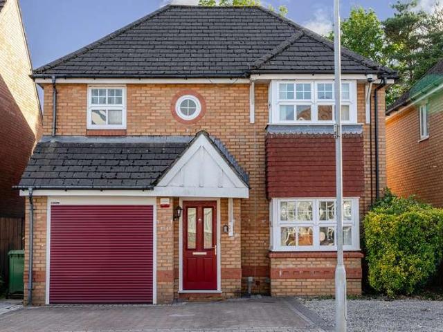 4 Bedroom Detached House