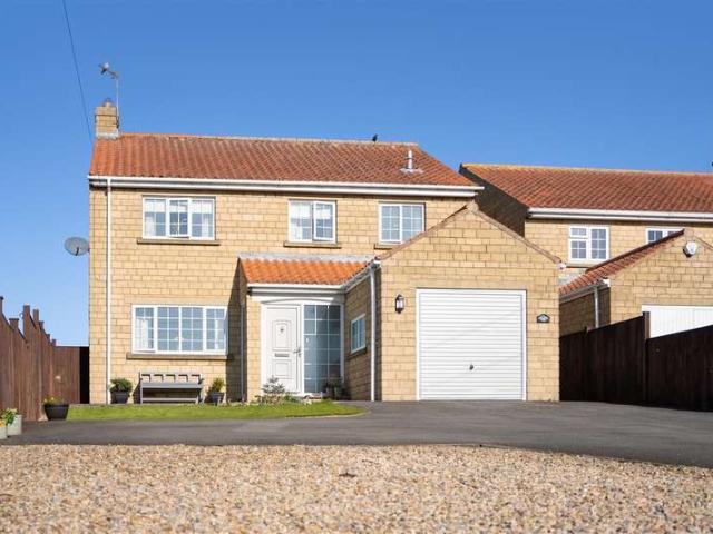 4 Bedroom Detached House