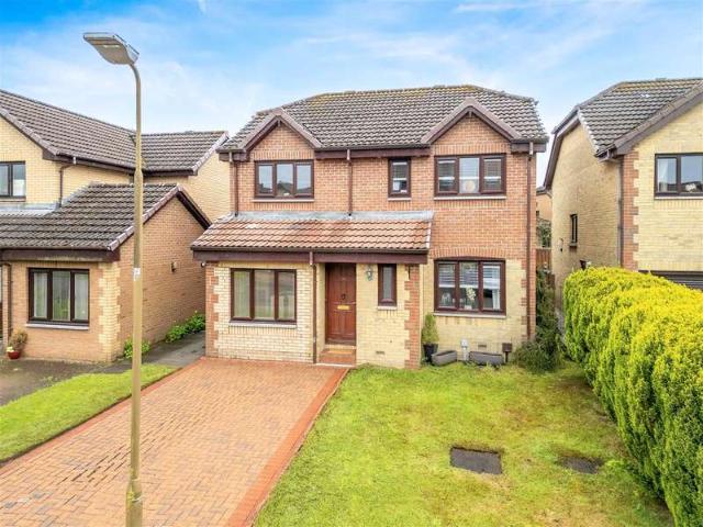 4 Bedroom Detached House