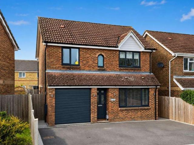 4 Bedroom Detached House