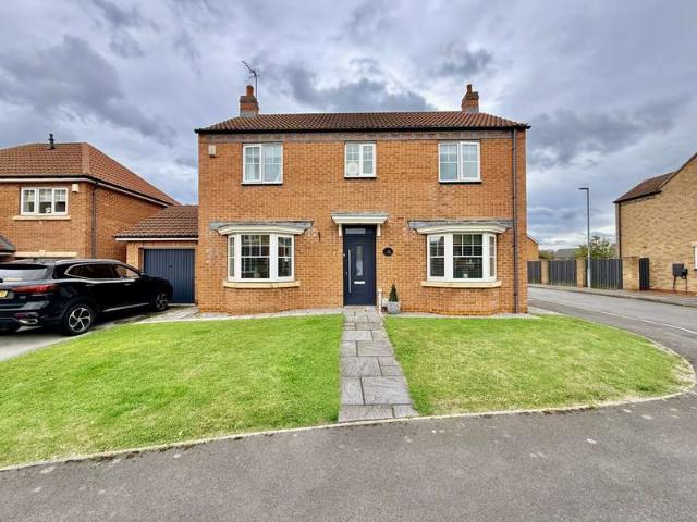 4 Bedroom Detached House
