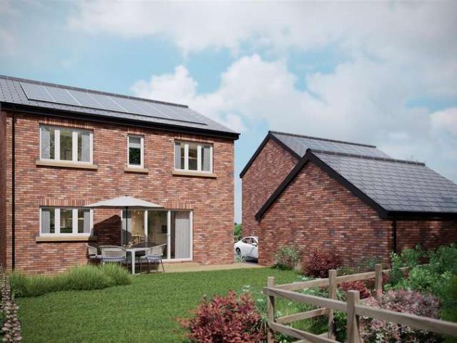 4 Bedroom Detached House