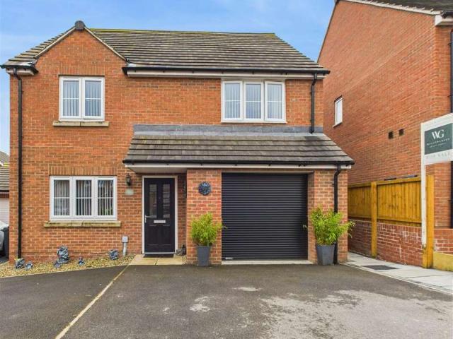 4 Bedroom Detached House