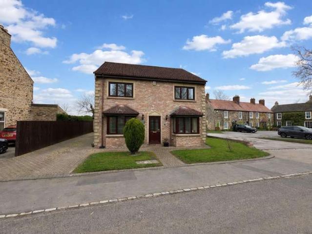 4 Bedroom Detached House
