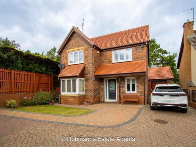 4 Bedroom Detached House