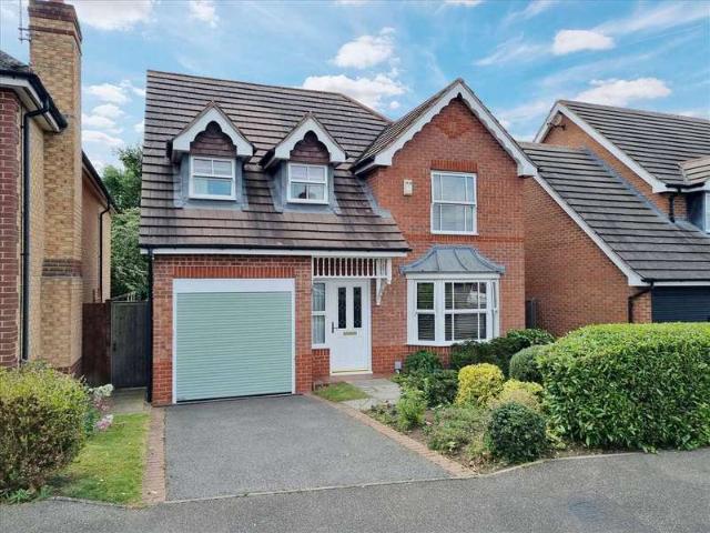 4 Bedroom Detached House