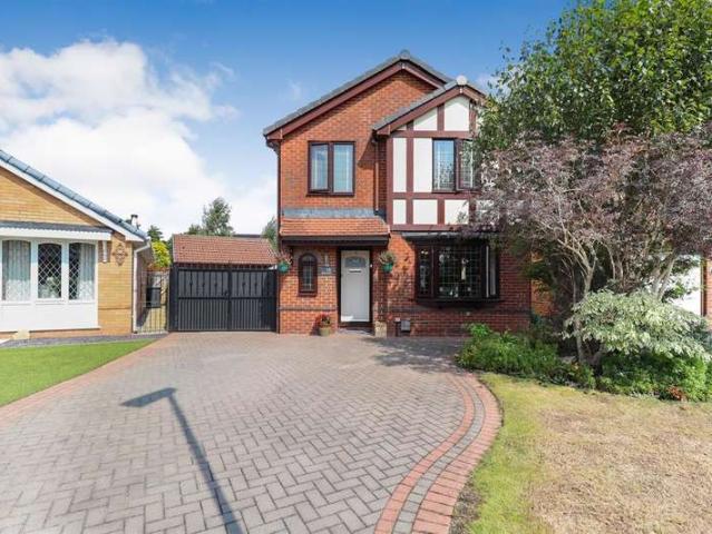 4 Bedroom Detached House