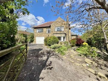 4 Bedroom Detached House