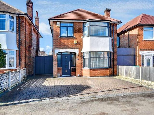 4 Bedroom Detached House