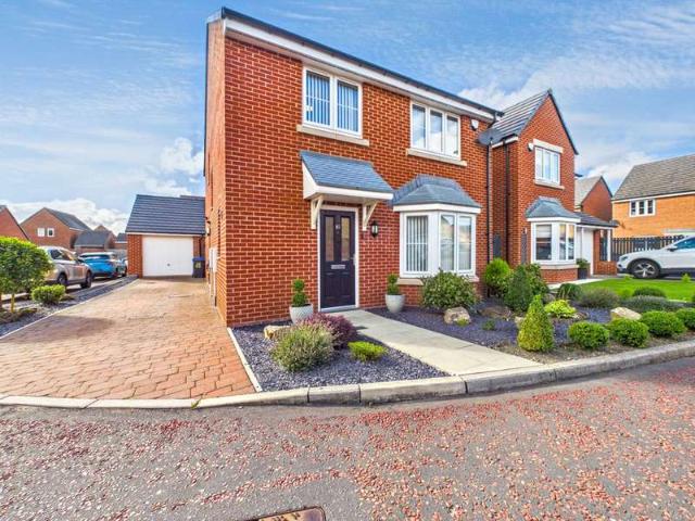 4 Bedroom Detached House